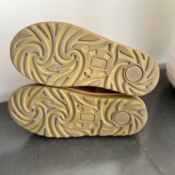 Kids Boot Size 2 - Picture 4 of 5